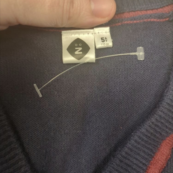 👛10/20$ items cardigan size 5 Little boy - Picture 4 of 4